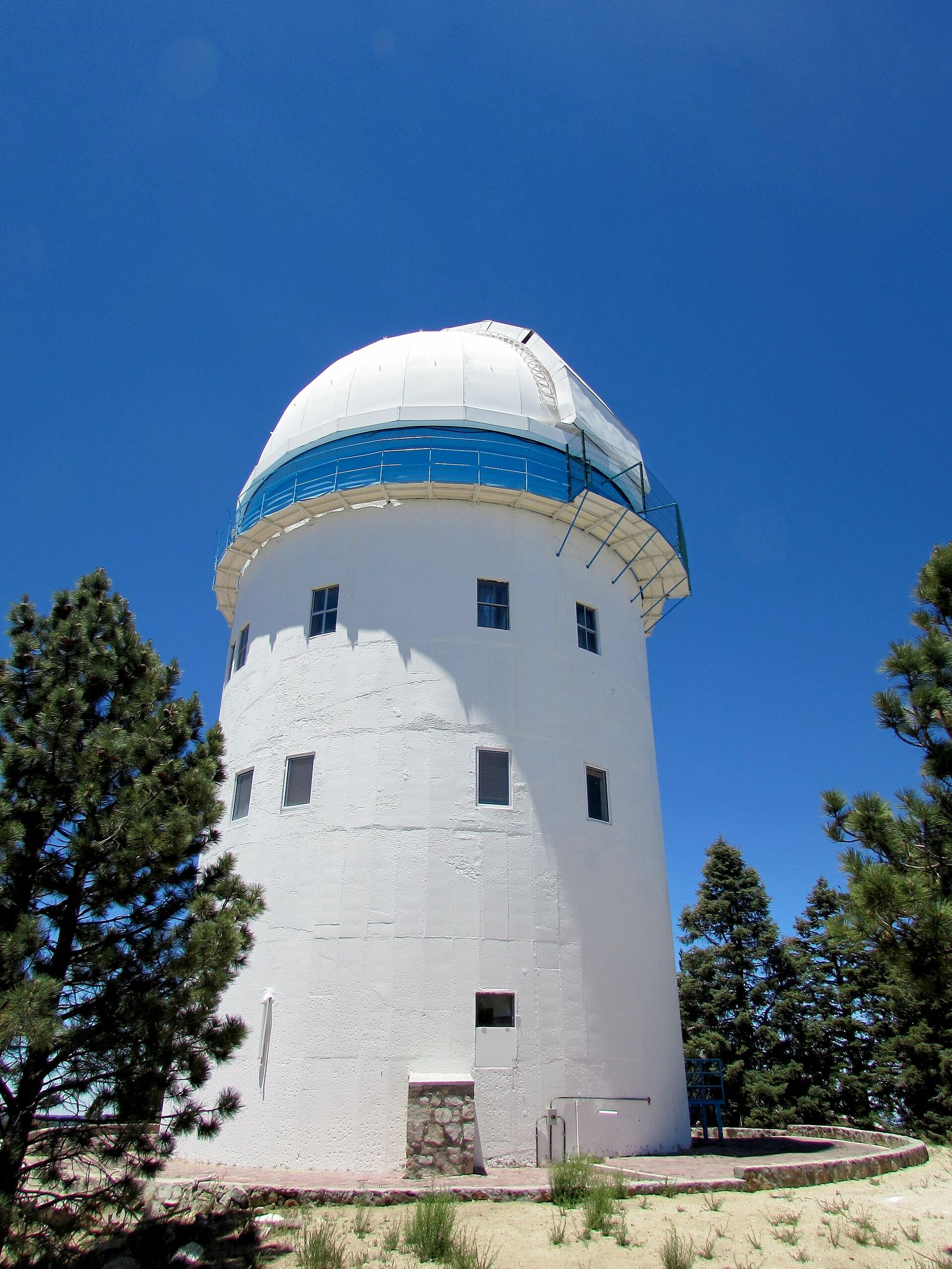 Cúpula del Observatorio Astronómico Nacional en la Sierra de San Pedro Mártir