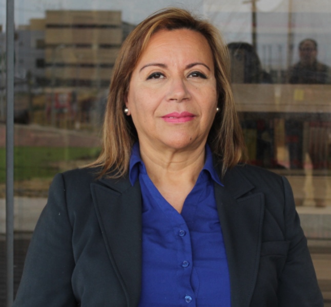 Dra. Amelia Olivas Sarabia